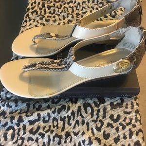 Bandolino snake print sandal